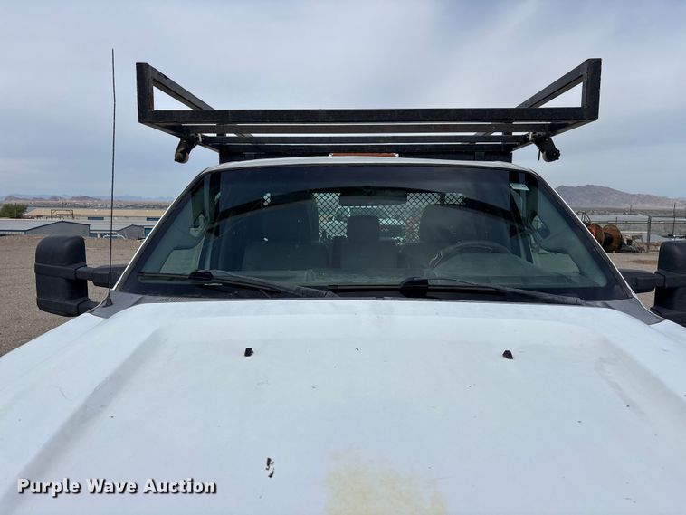 image for item EL2604 2012 Ford F250 Super Duty flatbed pickup truck