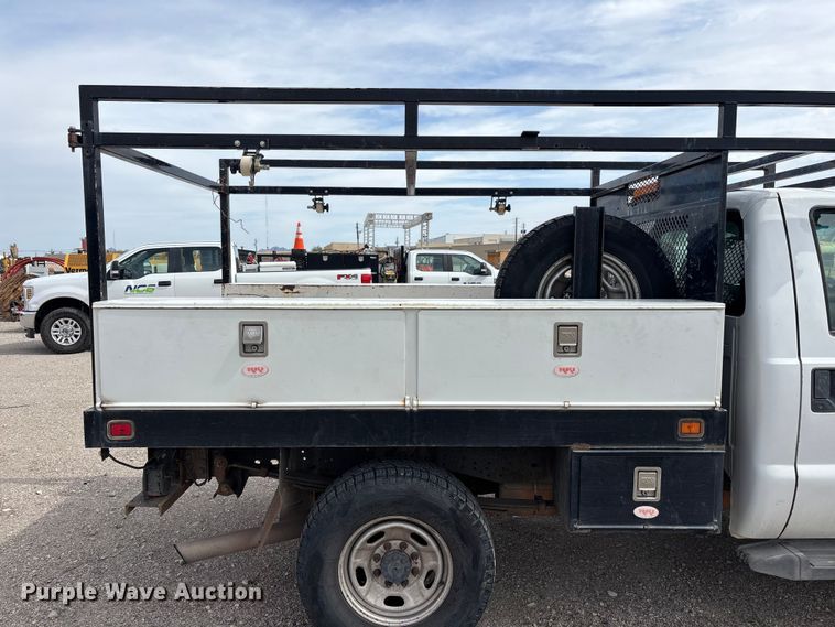 image for item EL2604 2012 Ford F250 Super Duty flatbed pickup truck