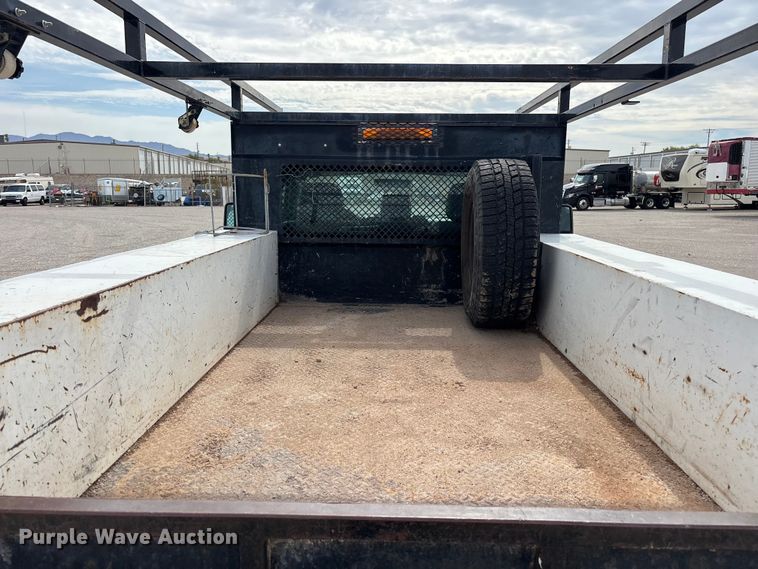 image for item EL2604 2012 Ford F250 Super Duty flatbed pickup truck