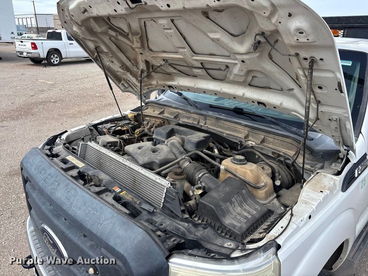 image for item EL2604 2012 Ford F250 Super Duty flatbed pickup truck