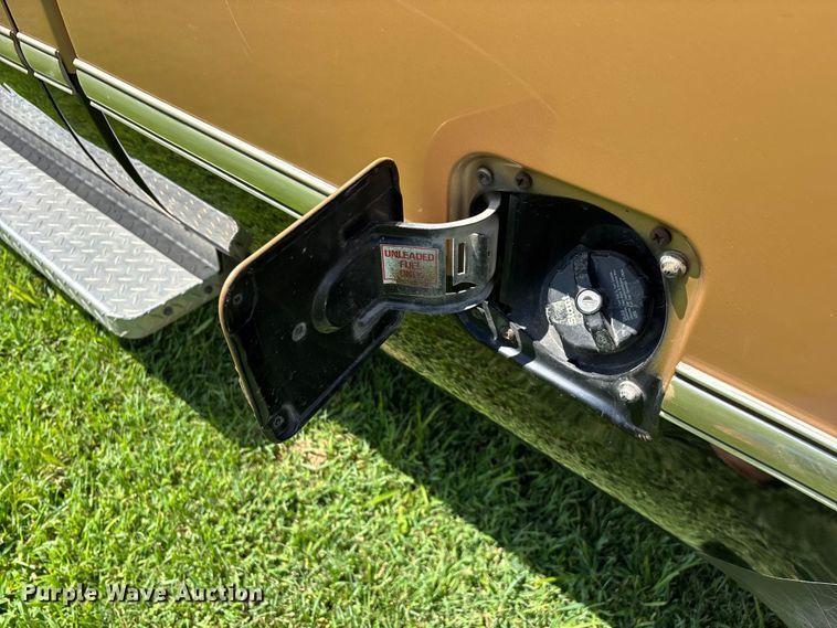 image for item EO4404 1986 Chevrolet Silverado K10 pickup truck