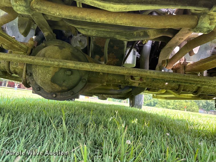 image for item EO4404 1986 Chevrolet Silverado K10 pickup truck