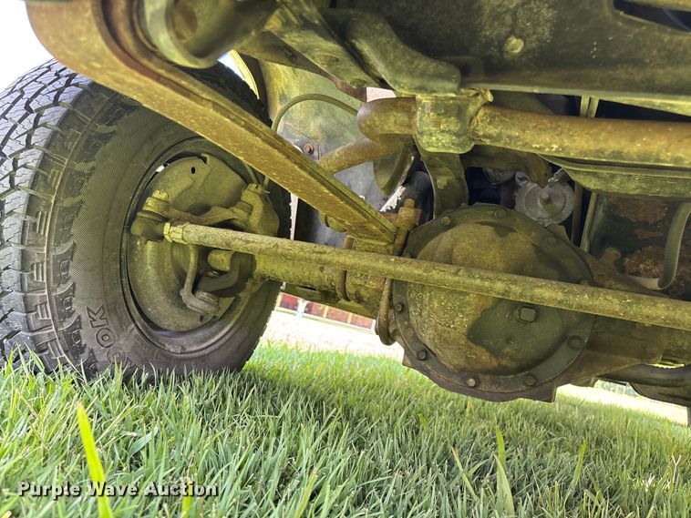 image for item EO4404 1986 Chevrolet Silverado K10 pickup truck