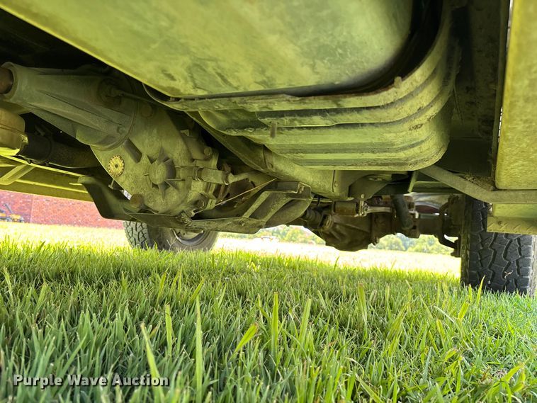 image for item EO4404 1986 Chevrolet Silverado K10 pickup truck