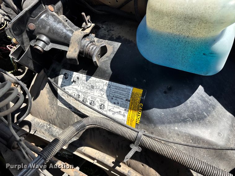 image for item EO4404 1986 Chevrolet Silverado K10 pickup truck