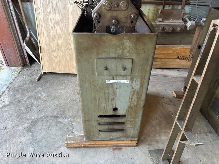 image for item EO4462 (2) Traub bolt machines