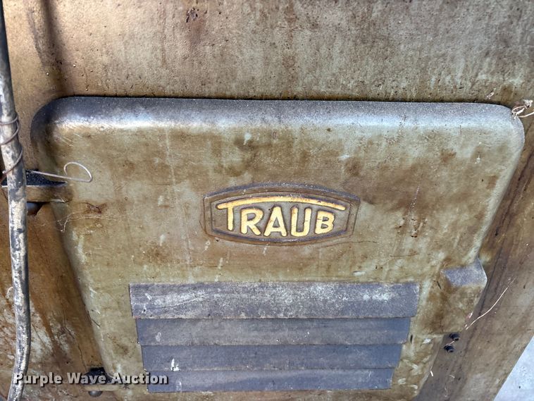 image for item EO4462 (2) Traub bolt machines