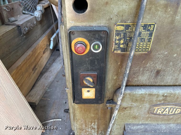 image for item EO4462 (2) Traub bolt machines