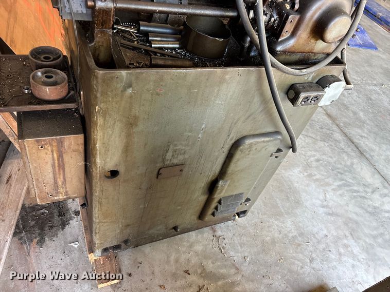 image for item EO4462 (2) Traub bolt machines