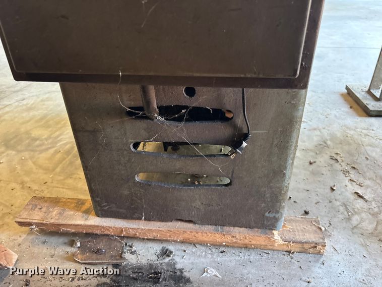 image for item EO4462 (2) Traub bolt machines