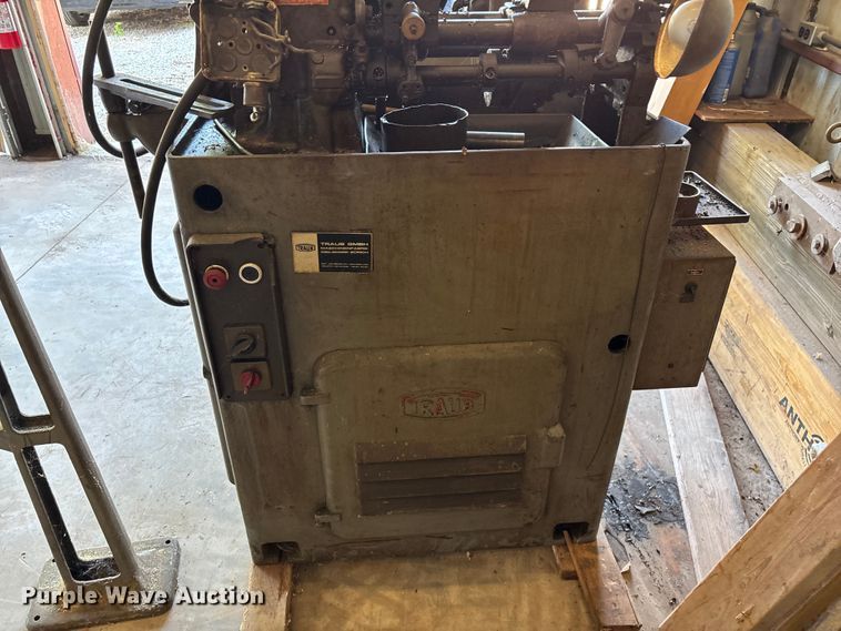 image for item EO4462 (2) Traub bolt machines