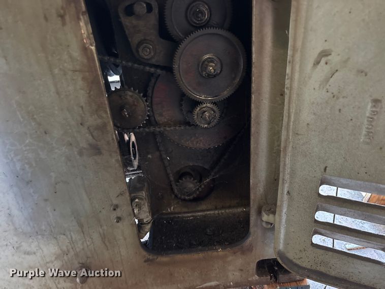 image for item EO4462 (2) Traub bolt machines