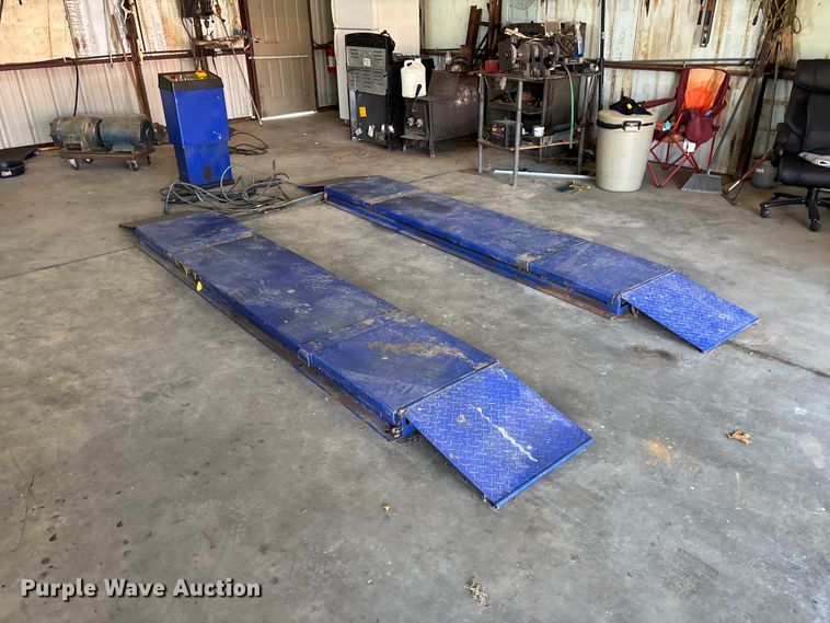 image for item EO4464 Hydraulic Automobile Lift 3.5SX automotive lift