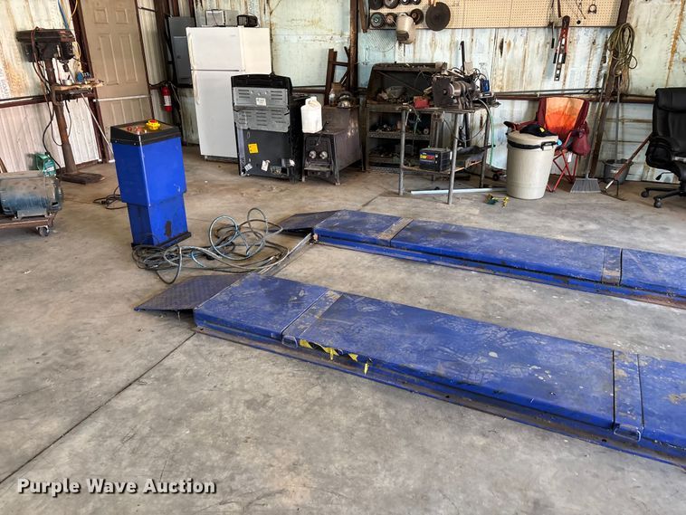 image for item EO4464 Hydraulic Automobile Lift 3.5SX automotive lift