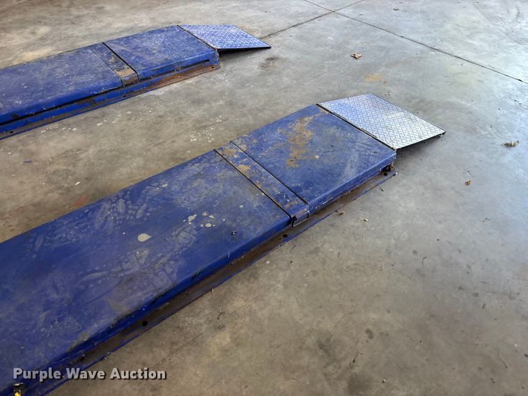 image for item EO4464 Hydraulic Automobile Lift 3.5SX automotive lift