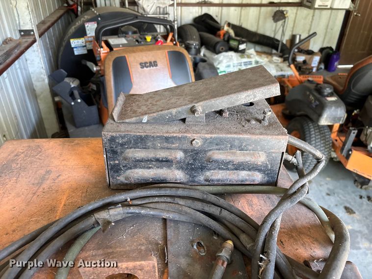 image for item EO4465 Airco 3A/DDR-224HPA/B-D welder