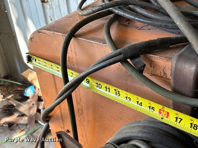 image for item EO4465 Airco 3A/DDR-224HPA/B-D welder