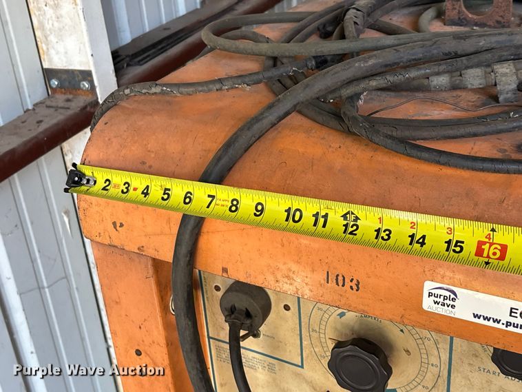 image for item EO4465 Airco 3A/DDR-224HPA/B-D welder