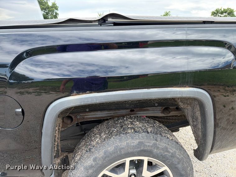 image for item EO8682 2014 GMC Sierra 1500 SLT Crew Cab pickup truck