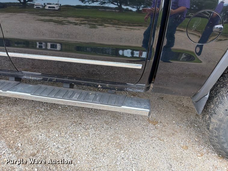 image for item EO8682 2014 GMC Sierra 1500 SLT Crew Cab pickup truck