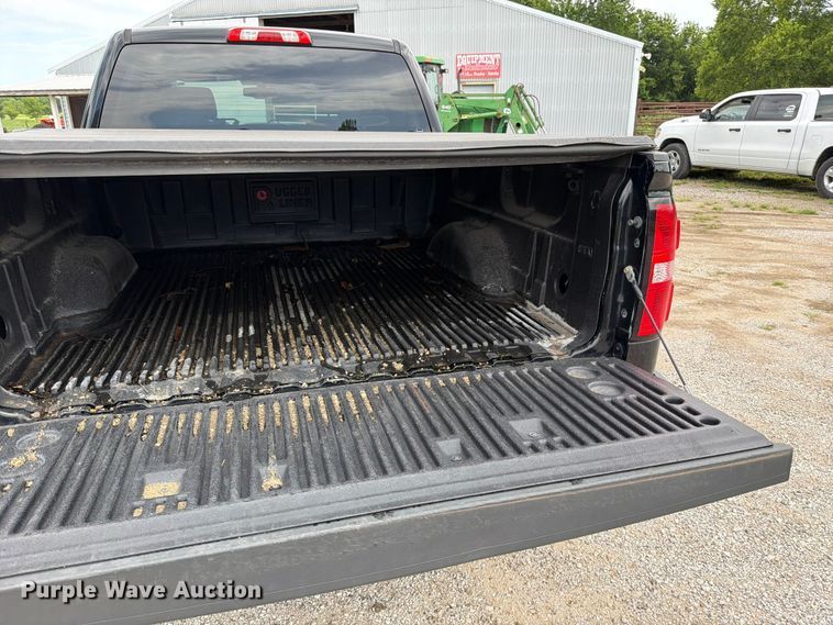 image for item EO8682 2014 GMC Sierra 1500 SLT Crew Cab pickup truck