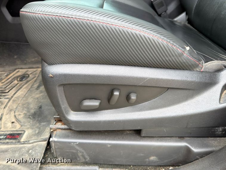 image for item EO8682 2014 GMC Sierra 1500 SLT Crew Cab pickup truck