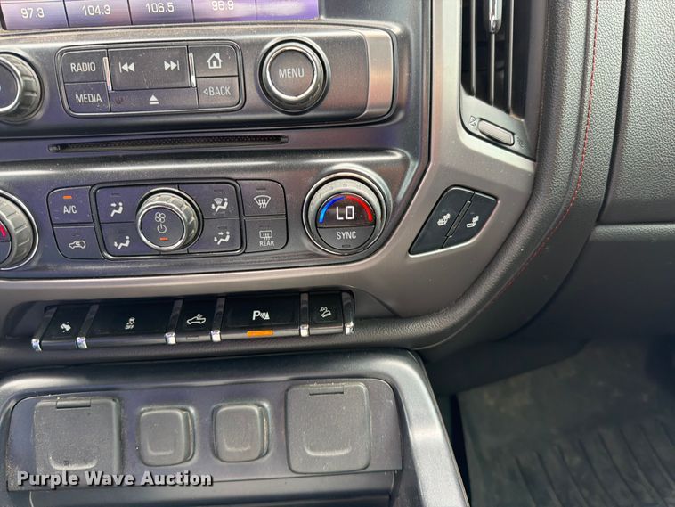 image for item EO8682 2014 GMC Sierra 1500 SLT Crew Cab pickup truck