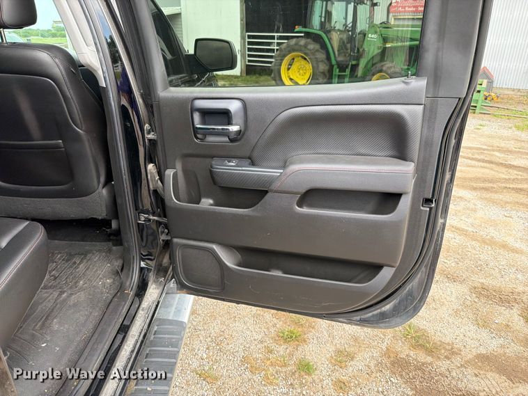 image for item EO8682 2014 GMC Sierra 1500 SLT Crew Cab pickup truck