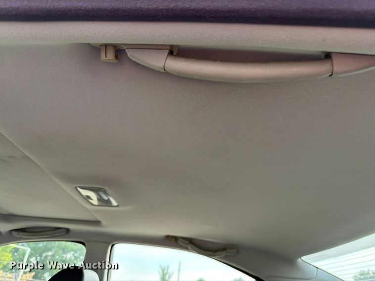 image for item EO8683 2002 Lexus 300ES 
