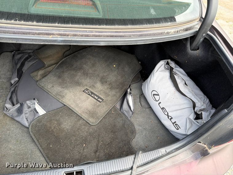 image for item EO8683 2002 Lexus 300ES 