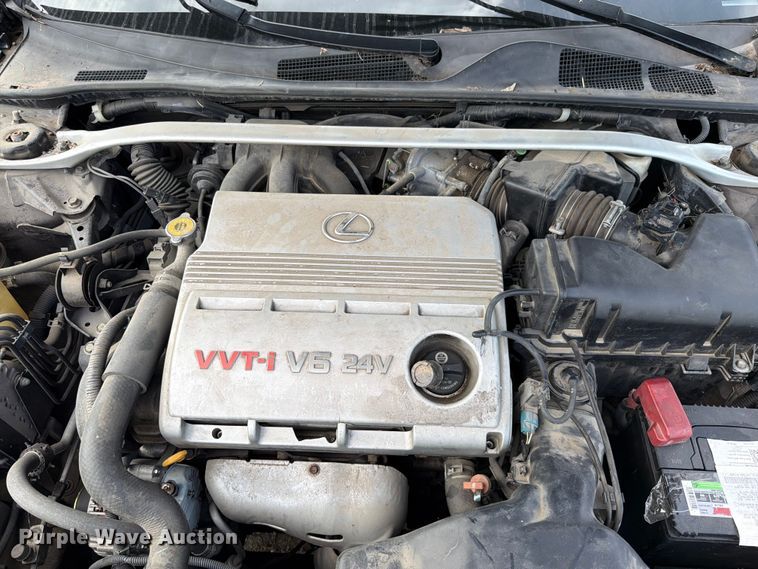 image for item EO8683 2002 Lexus 300ES 