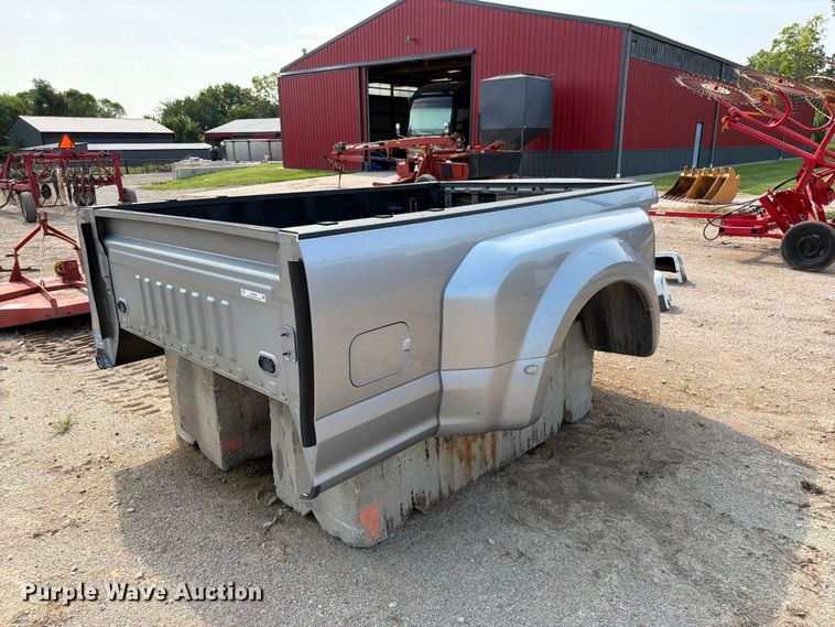 Ford pickup truck bed