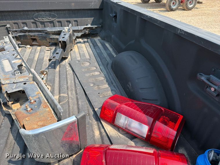 image for item EO8689 Ford pickup truck bed