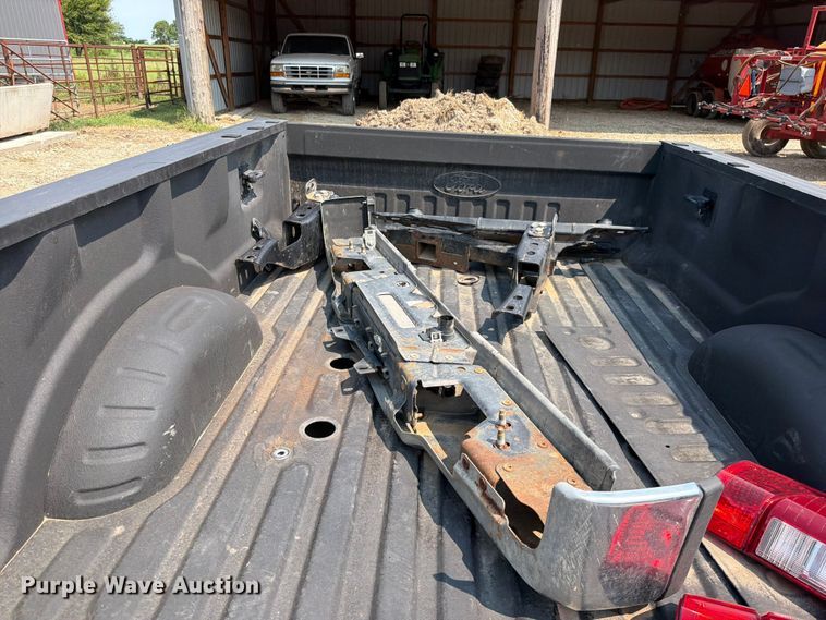 image for item EO8689 Ford pickup truck bed