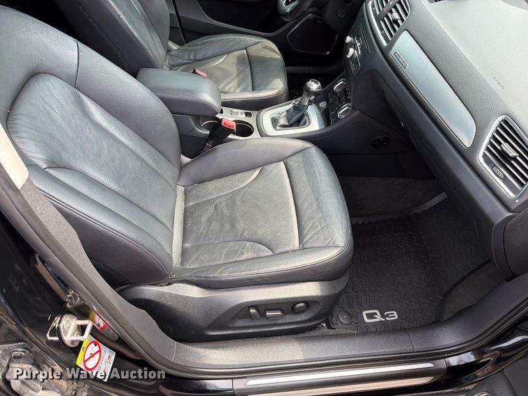 image for item EO8695 2015 Audi Q3 Quattro Prestige SUV