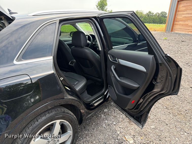 image for item EO8695 2015 Audi Q3 Quattro Prestige SUV