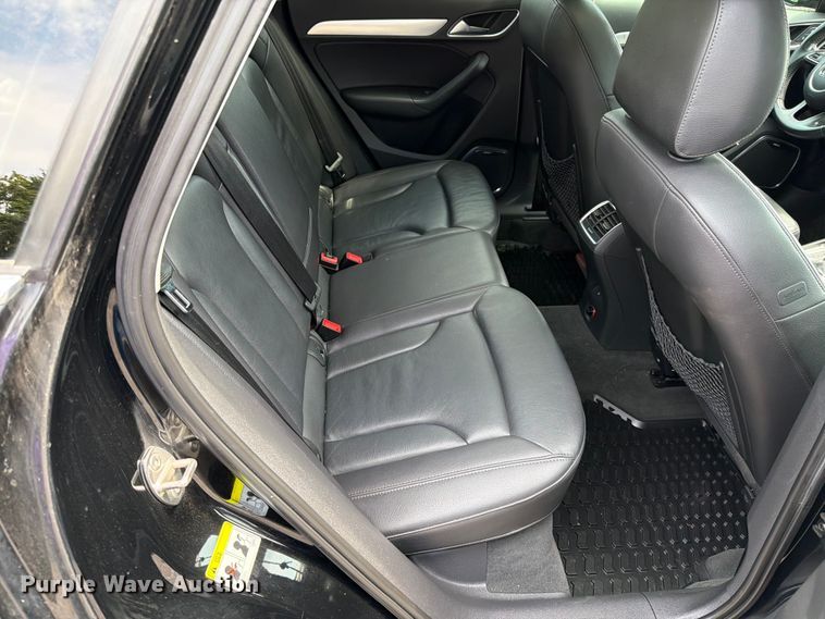image for item EO8695 2015 Audi Q3 Quattro Prestige SUV