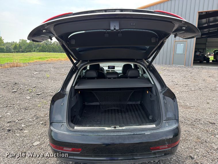 image for item EO8695 2015 Audi Q3 Quattro Prestige SUV
