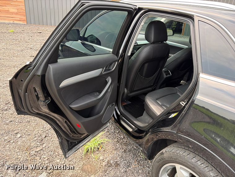 image for item EO8695 2015 Audi Q3 Quattro Prestige SUV
