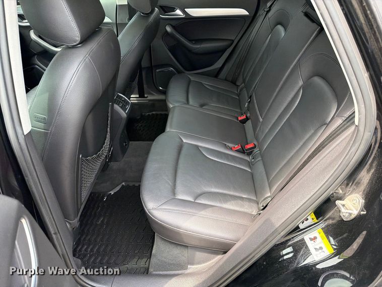 image for item EO8695 2015 Audi Q3 Quattro Prestige SUV
