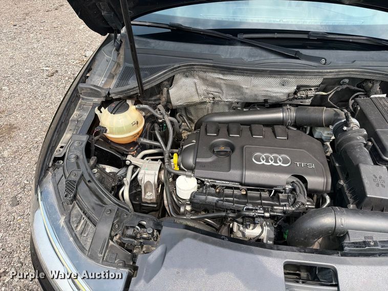 image for item EO8695 2015 Audi Q3 Quattro Prestige SUV