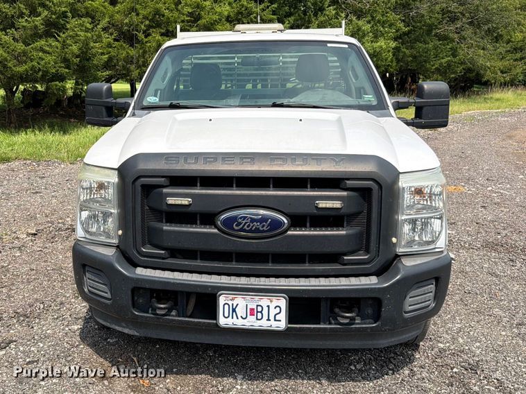 image for item EO8696 2012 Ford F250 Super Duty XL pickup truck