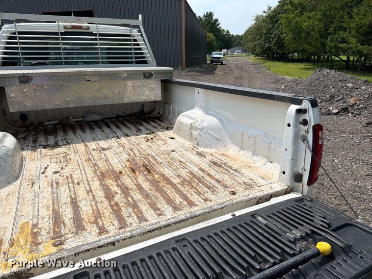 image for item EO8696 2012 Ford F250 Super Duty XL pickup truck