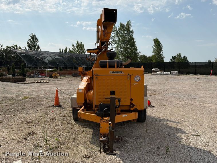 image for item EO8698 2024 Brandit 1590 XP wood chipper