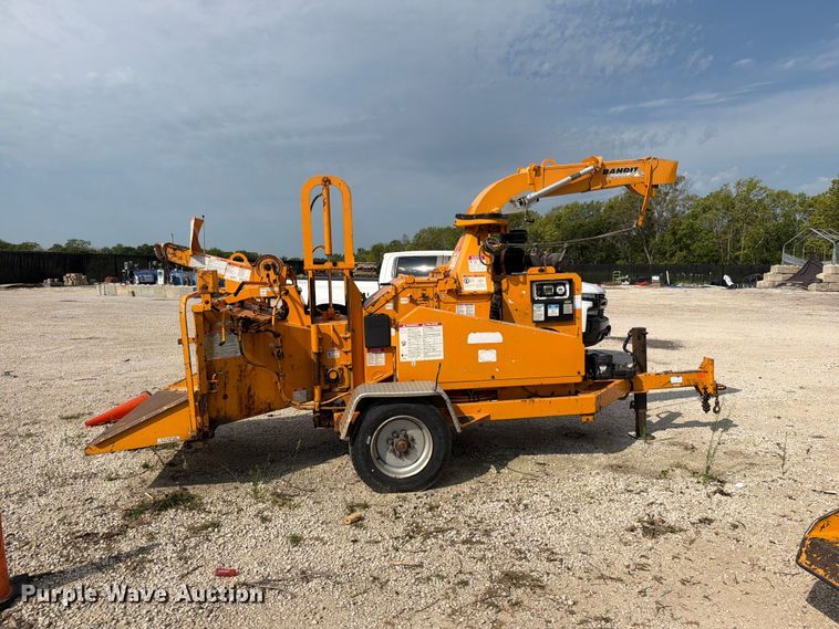 image for item EO8698 2024 Brandit 1590 XP wood chipper