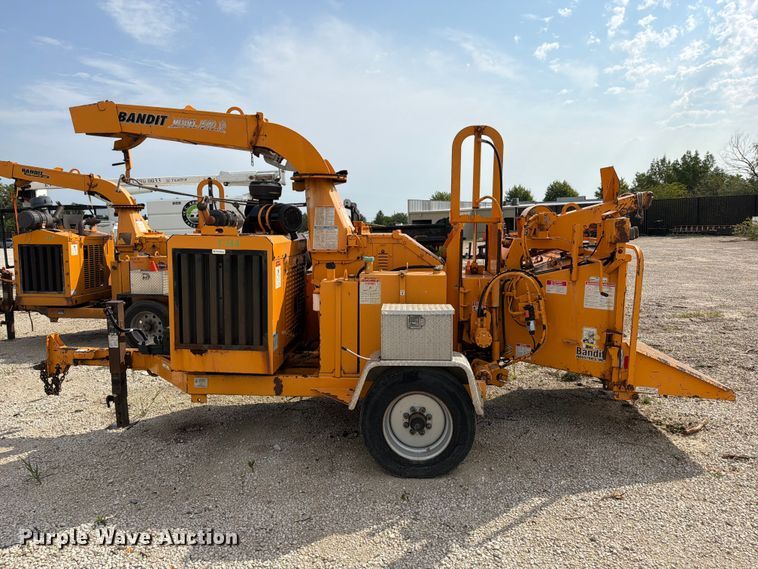 image for item EO8698 2024 Brandit 1590 XP wood chipper