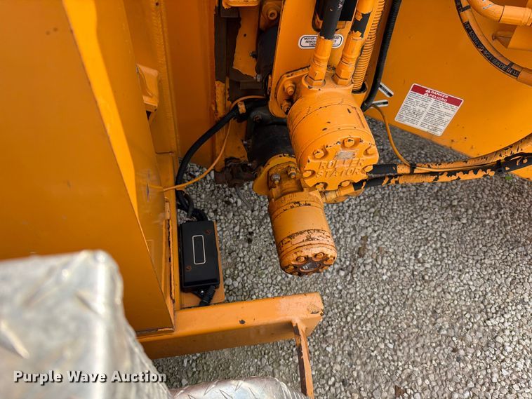 image for item EO8698 2024 Brandit 1590 XP wood chipper