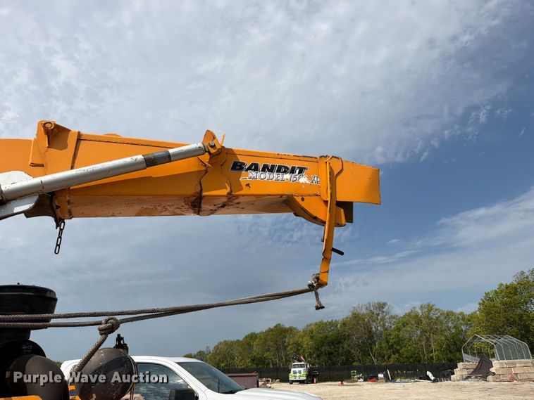 image for item EO8698 2024 Brandit 1590 XP wood chipper