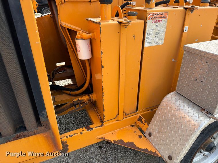 image for item EO8698 2024 Brandit 1590 XP wood chipper