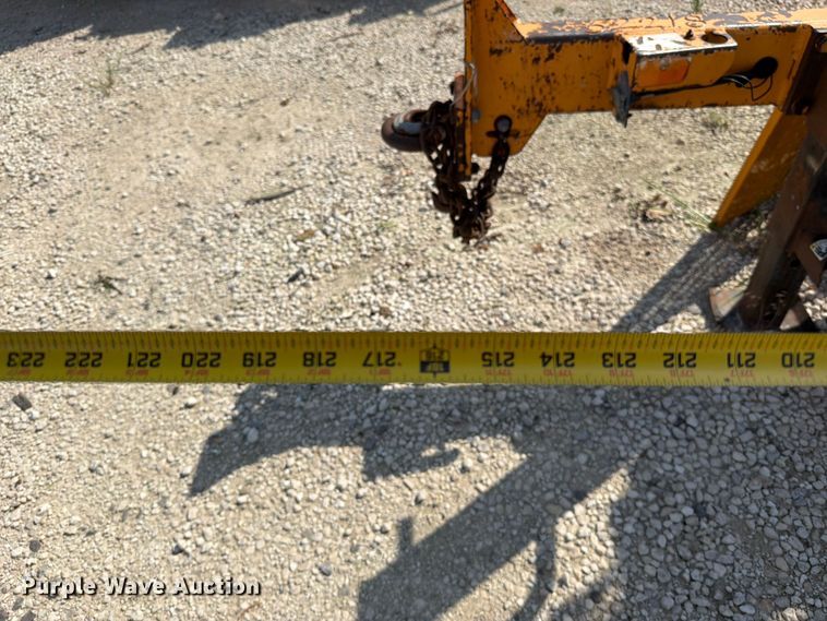 image for item EO8698 2024 Brandit 1590 XP wood chipper